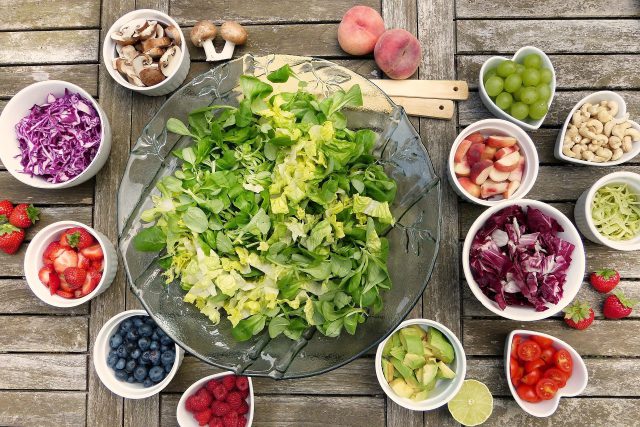 Jak łagodnie przejść na dietę wegańską